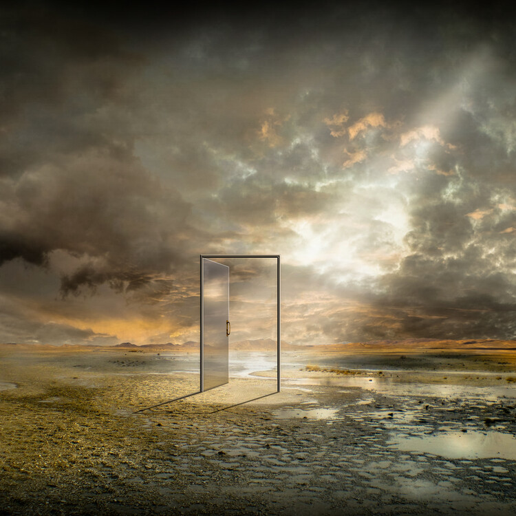 Poster Behind the reality