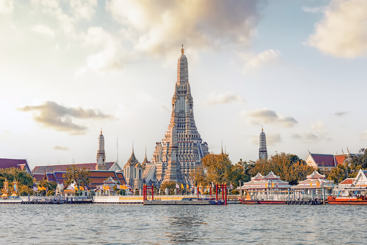 Poster Arun Wat