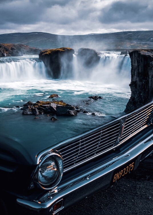 Poster Classic Car and Waterfall