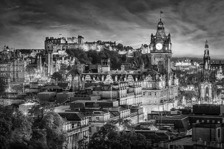 Plakát Monochrome evening impression from Edinburgh