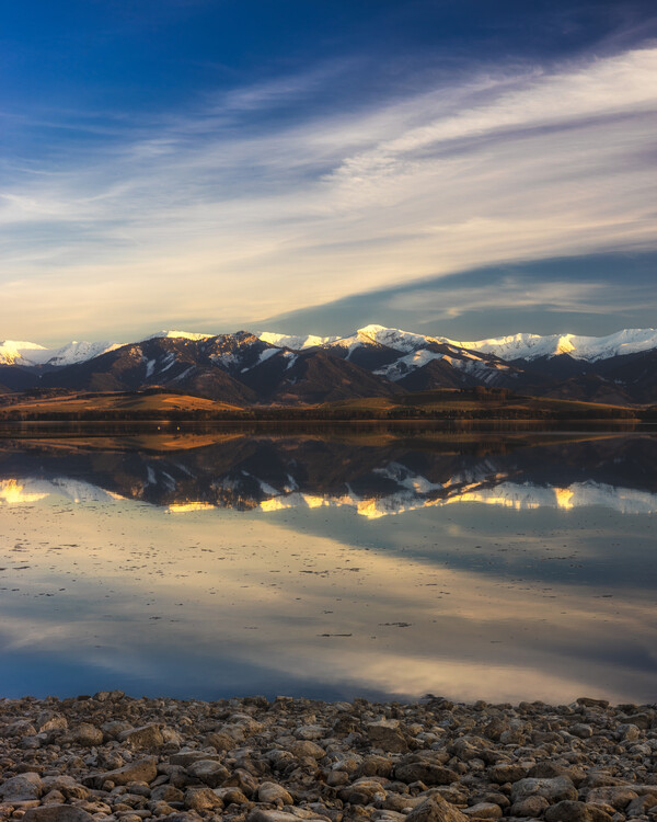 Poster Liptovská Mara, Spring Slovakia