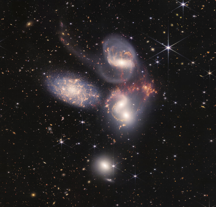 Obraz na płótnie Stephan's Quintet_NIRCam & MIRI Composite Image - James Webb