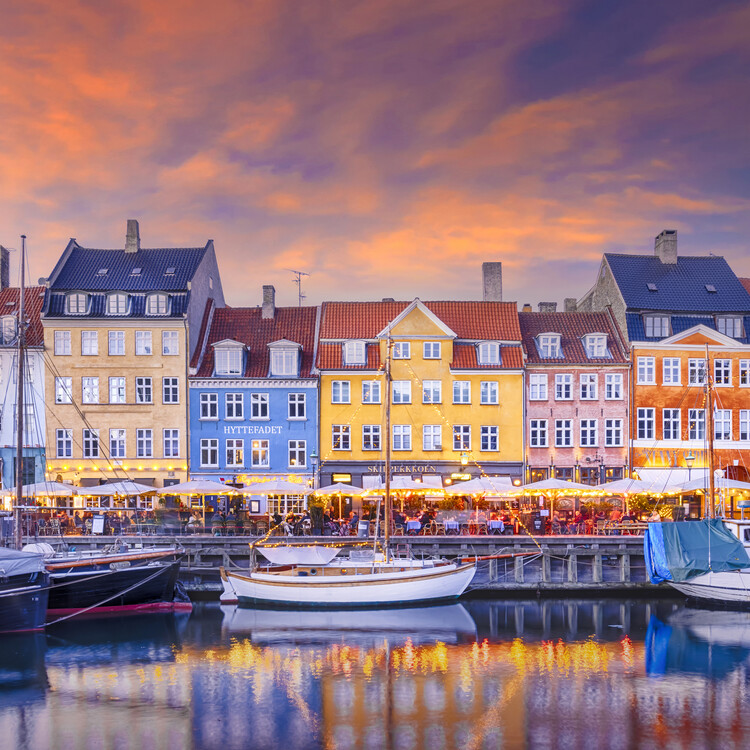 Juliste COPENHAGEN Charming Evening Mood at Nyhavn