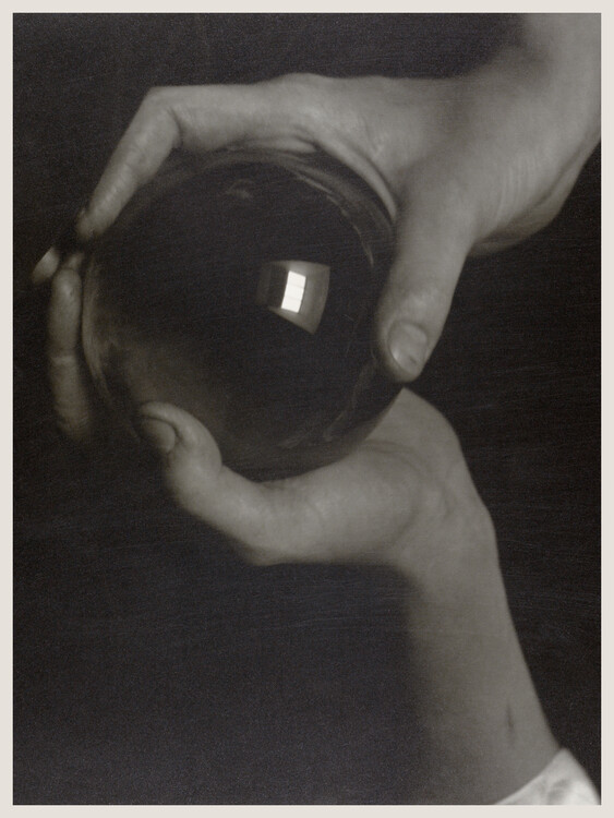 Poster The Crystal Ball (Rebecca Strand) - Alfred Stieglitz