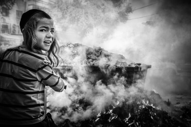 Poster Don't look back in anger