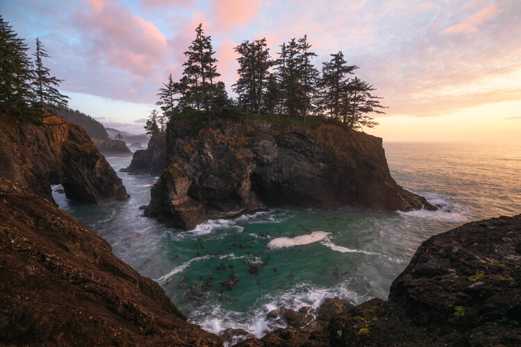 Плакат Golden Sunset at the Oregon Coast