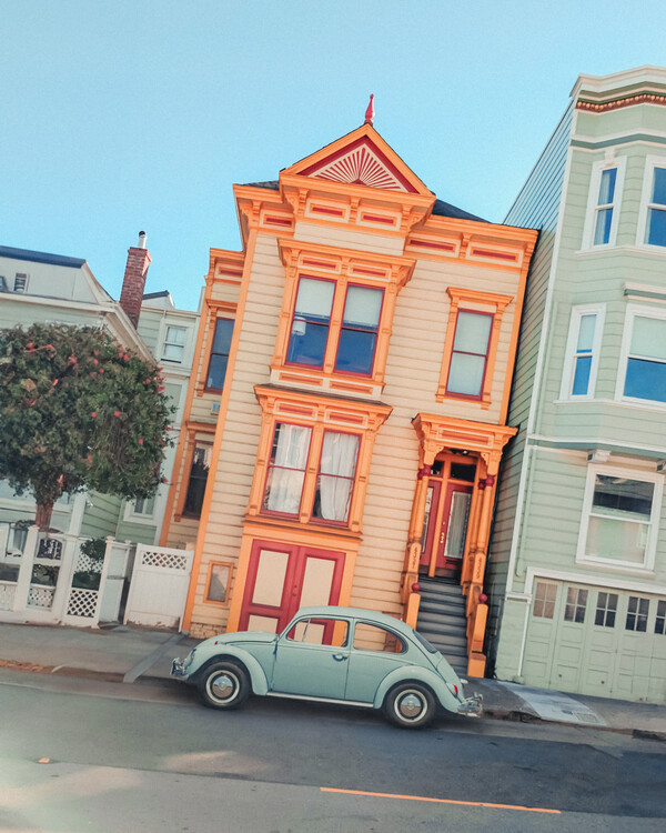 Poster Does the Tilt on this Bug You?