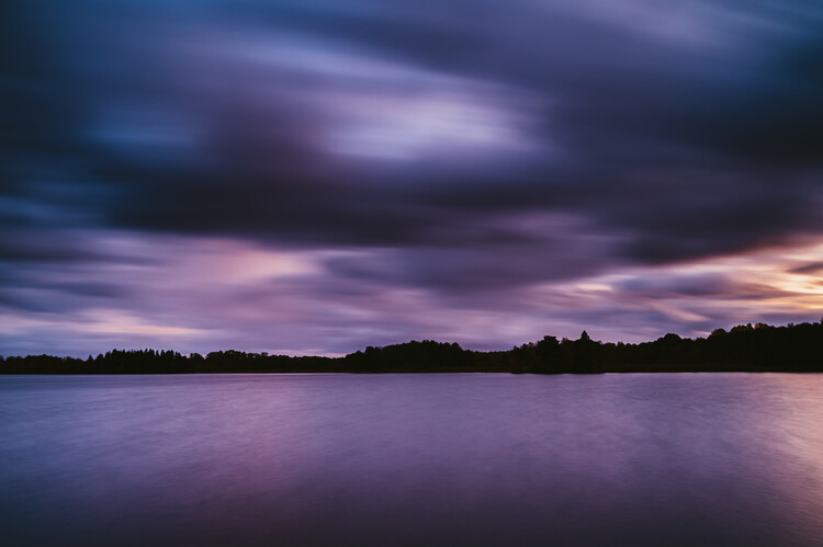 Poster Cloudy Sunset over lake