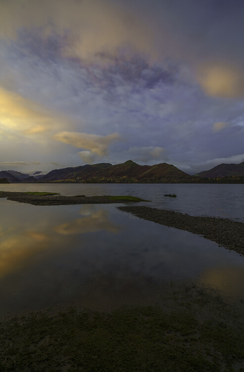 Poster Sunrise View over Derwentwater lake, Cumbria