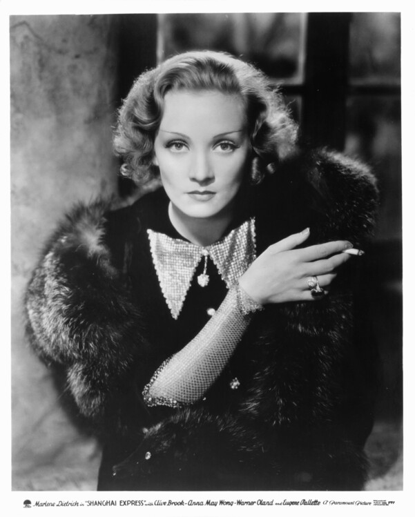 Levně Plakát, Obraz - Marlene Dietrich In 'Shanghai Express', 30 × 40 cm