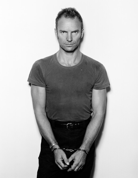 Canvas Print Sting in Handcuffs