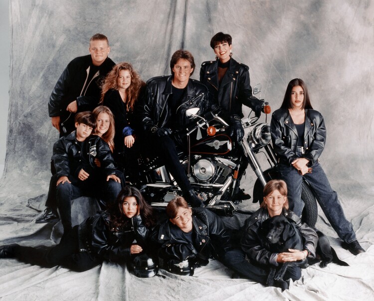Levně Plakát, Obraz - Kardashian Jenner Family Portrait, 40 × 30 cm