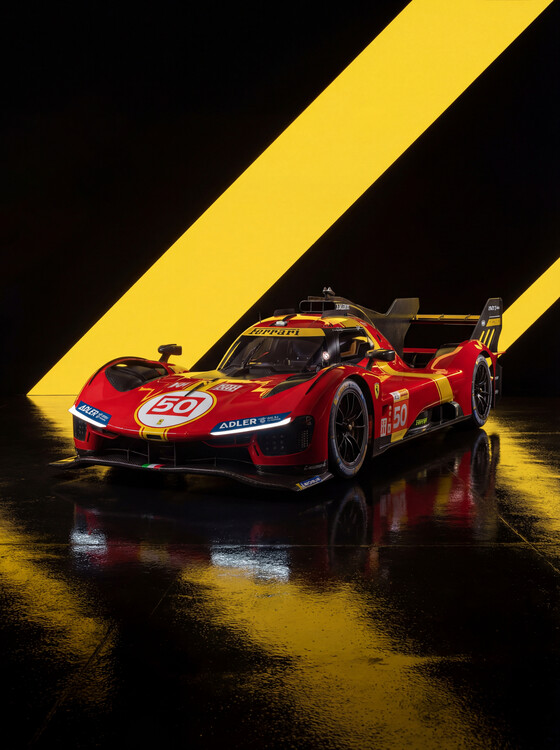 Плакат Ferrari 499P: The Return of the Prancing Horse to Endurance