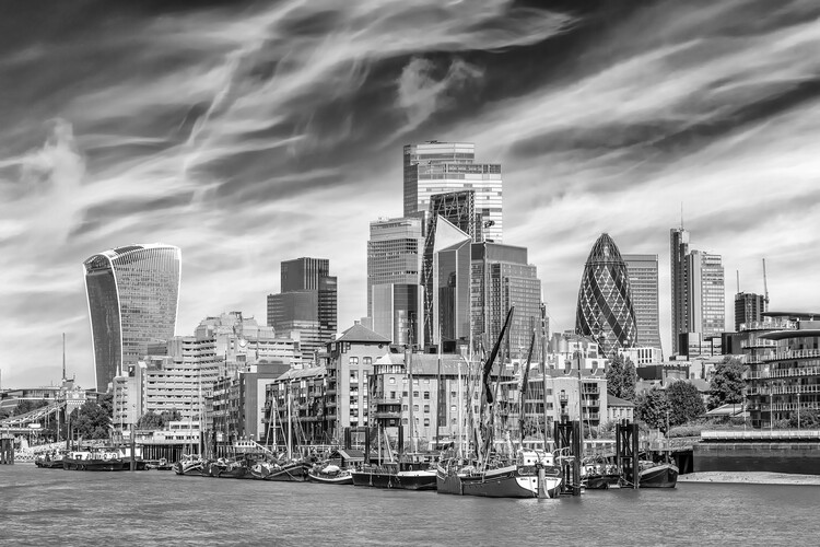 Poster Modern London skyline with maritime flair in monochrome