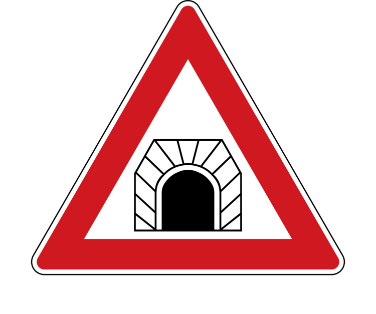 T-shirt Tunnel ahead