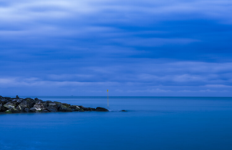 Плакат Blue hour at Salt Dean beach