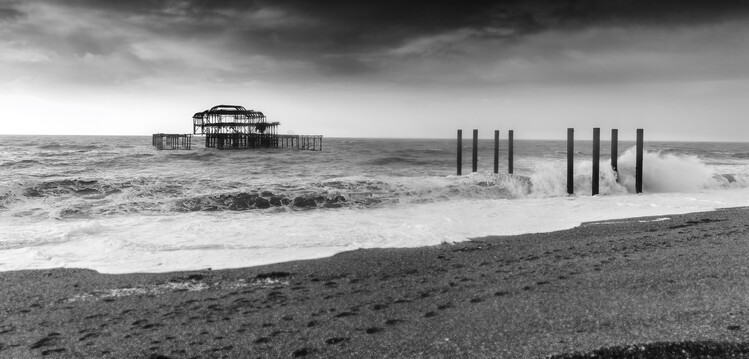 Plakat Hove old west pier rough seas