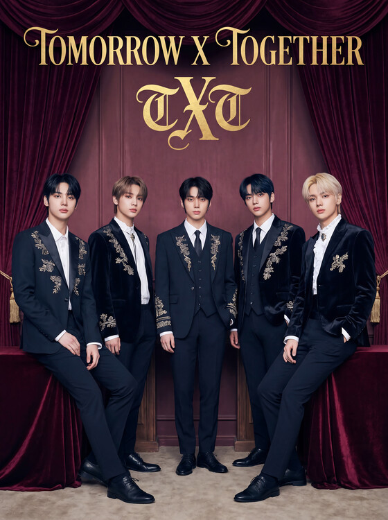 Αφίσα Tomorrow X Together (TXT) Formal Group Portrait