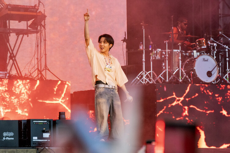 Plakát J-Hope, Lollapalooza Berlin 2025