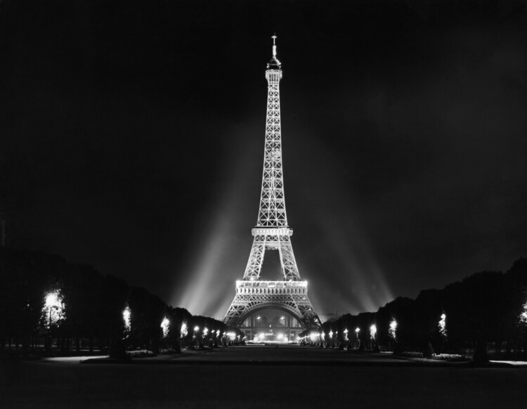 Plakát Eiffel Tower at Night