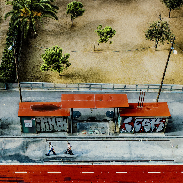 Sticker Paint it red