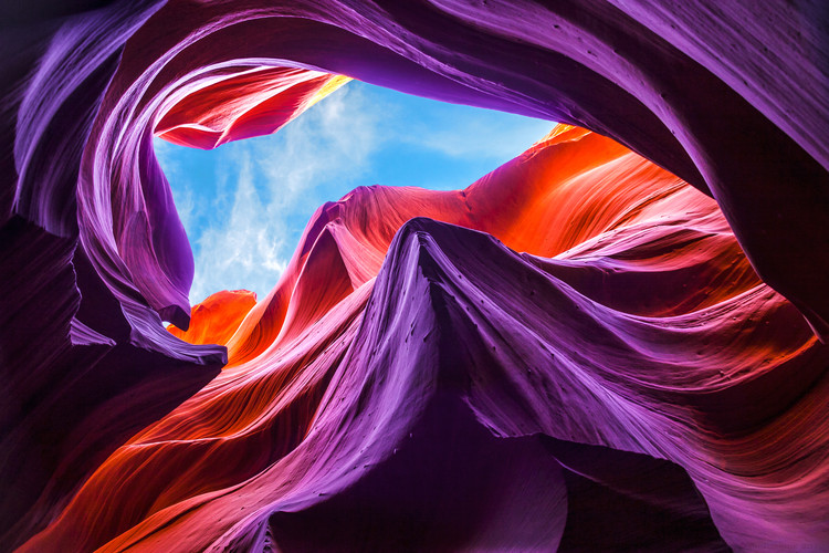 Levně Plakát, Obraz - Magical Lower Antelope Canyon, Nanouk el Gamal, 40 × 26.7 cm
