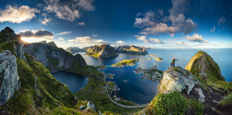 Levně Plakát, Obraz - Reinebringen views, Dr. Nicholas Roemmelt, 40 × 20 cm
