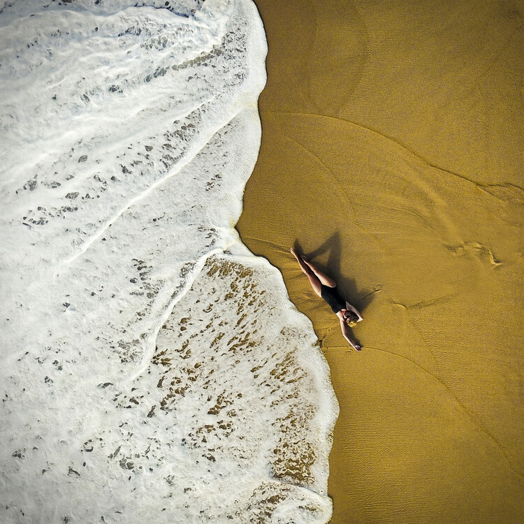 Poster Closer