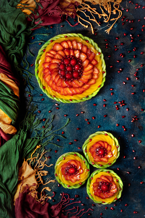 Plakát Colored fruit tart