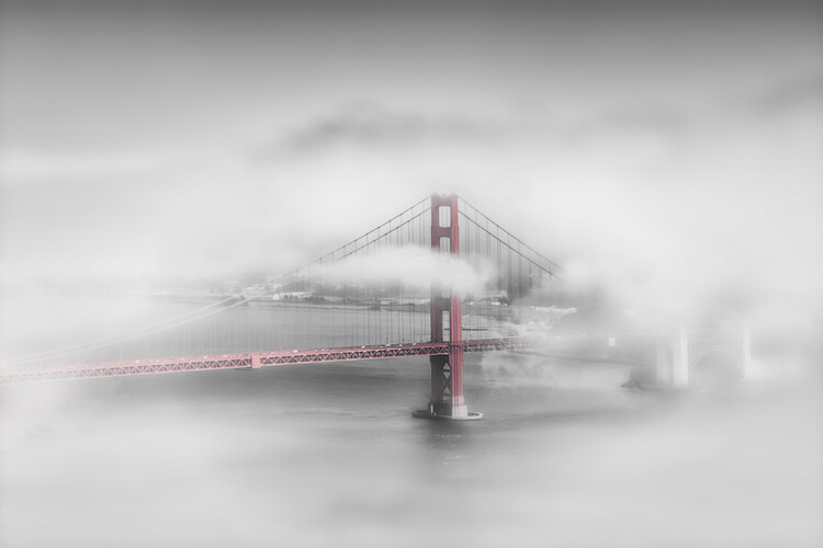 Canvas Print Foggy Golden Gate Bridge | colorkey
